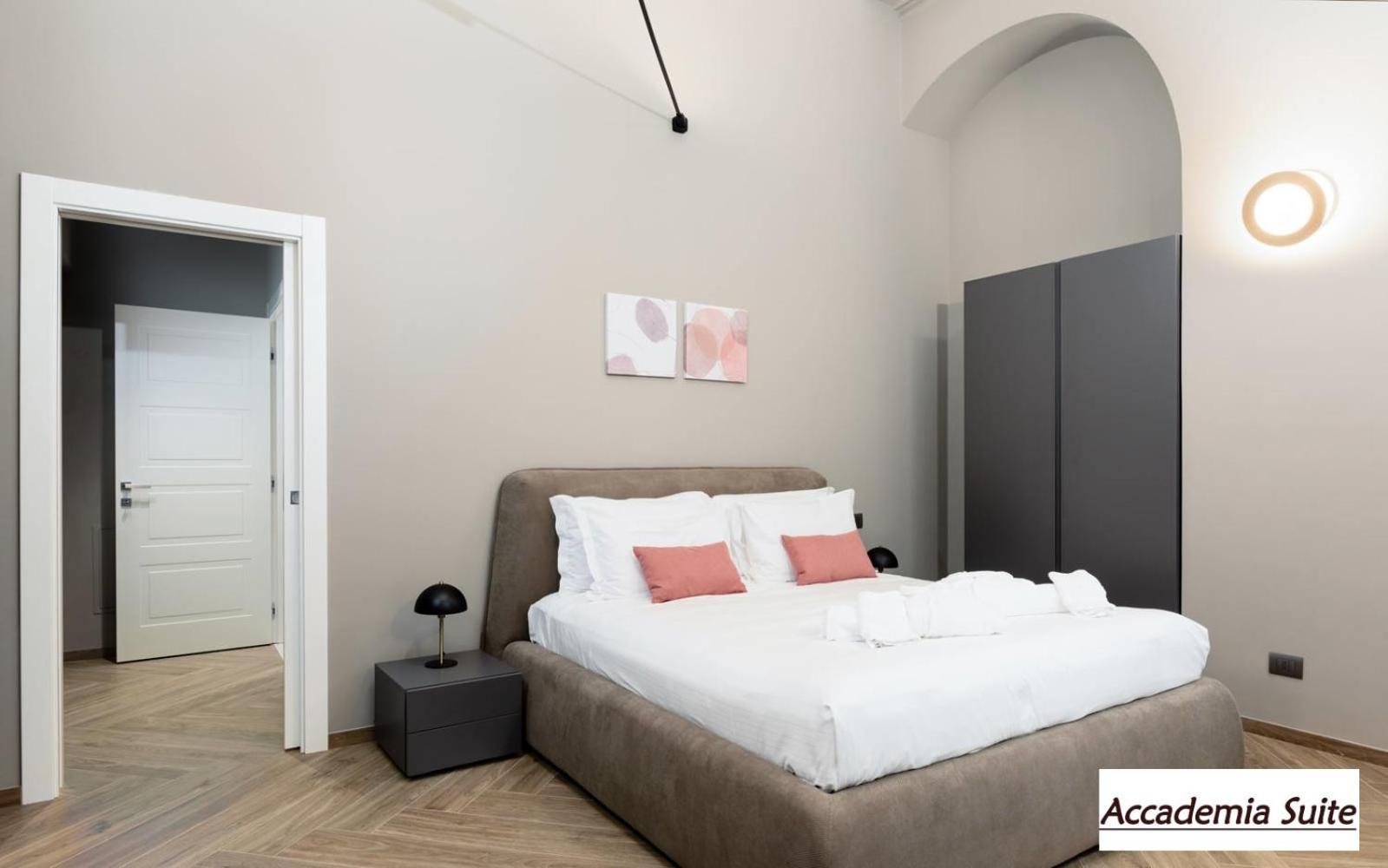 Q71 Timeless Suites Τορίνο Εξωτερικό φωτογραφία